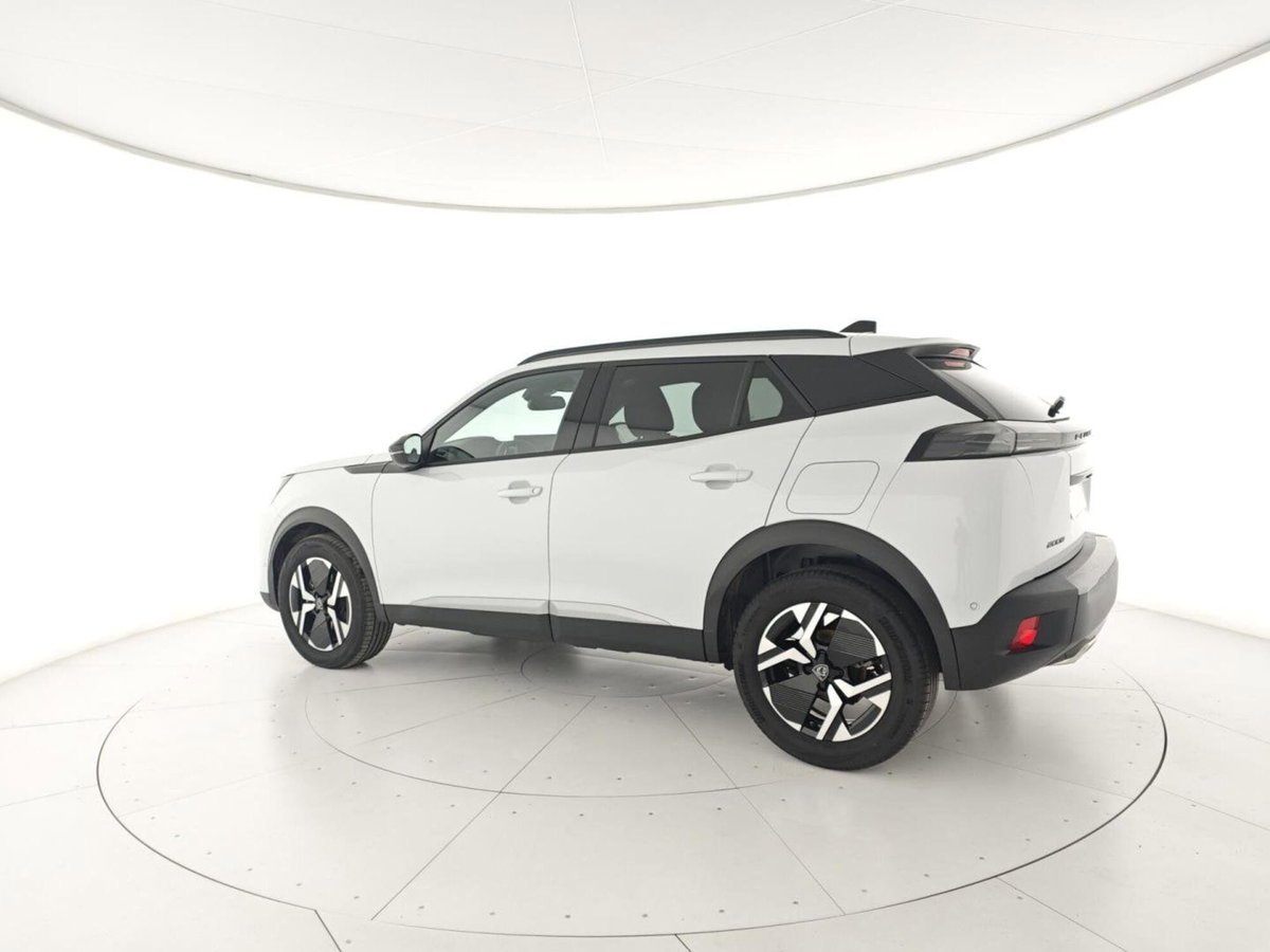 Peugeot 2008 1.2 hybrid Allure 145cv e-dcs6 (3)