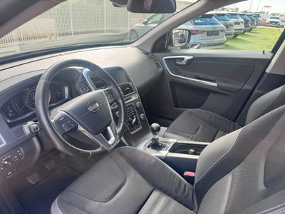 Volvo XC60 D4 163 CV Kinetic (5)
