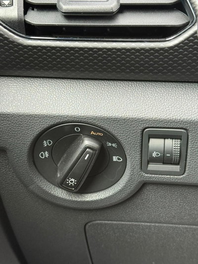 Volkswagen T-Cross 1.0 TSI Sport (12)
