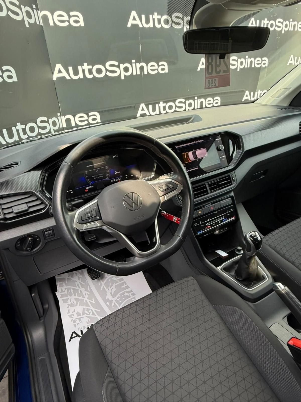 Volkswagen T-Cross 1.0 TSI Sport (6)