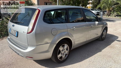 Ford Focus 1.6 TDCi (110CV) 5p. DPF (5)