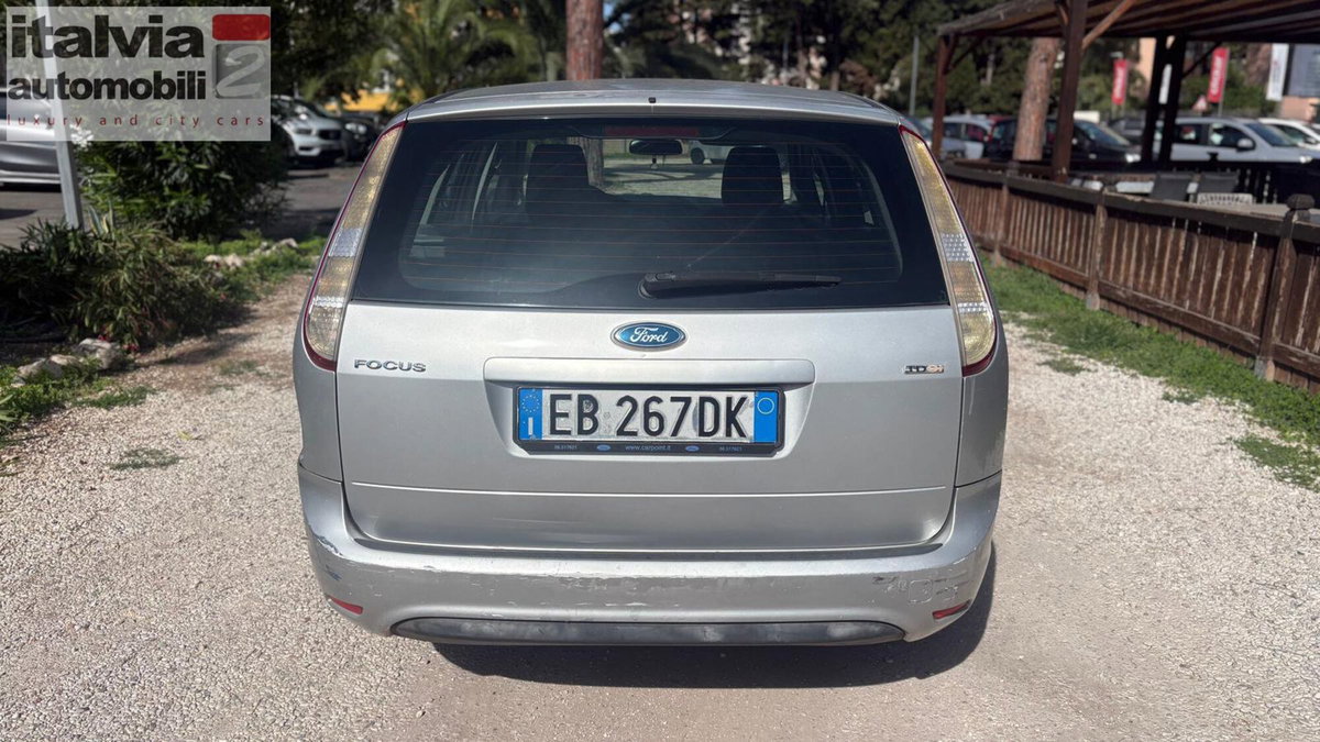 Ford Focus 1.6 TDCi (110CV) 5p. DPF (6)