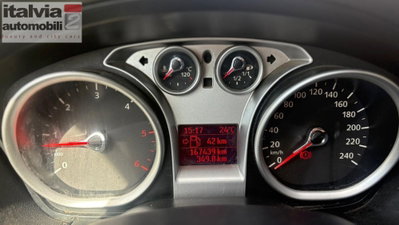 Ford Focus 1.6 TDCi (110CV) 5p. DPF (9)