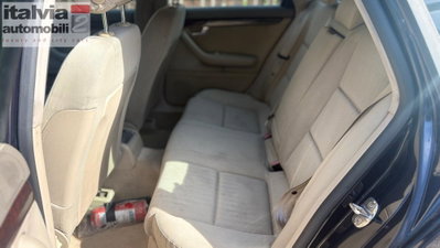 Audi A4 Avant 1.9 TDI/130 CV cat (14)