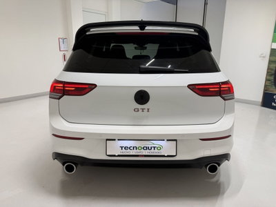 Volkswagen Golf 2.0 TSI GTI DSG (14)