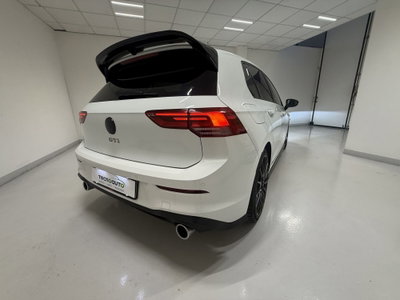 Volkswagen Golf 2.0 TSI GTI DSG (16)