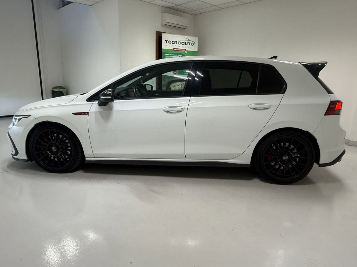 Volkswagen Golf 2.0 TSI GTI DSG (8)