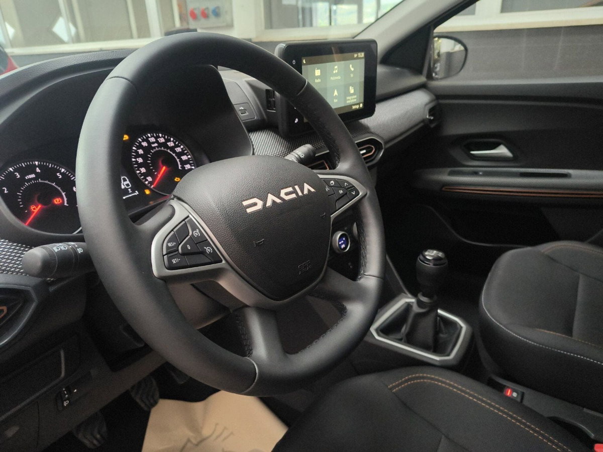 Dacia Sandero Stepway 1.0 TCe 90 CV Comfort (14)