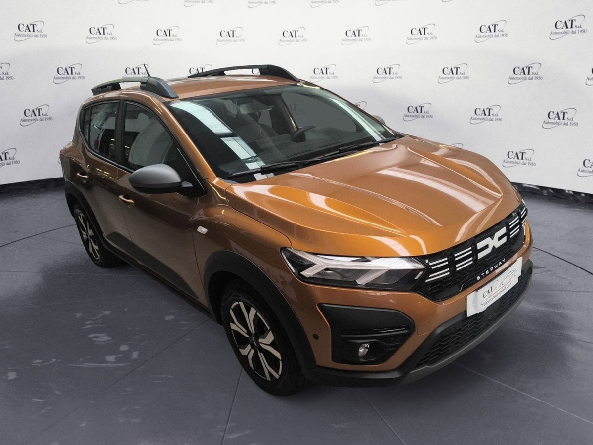 Dacia Sandero Stepway 1.0 TCe 90 CV Comfort (4)