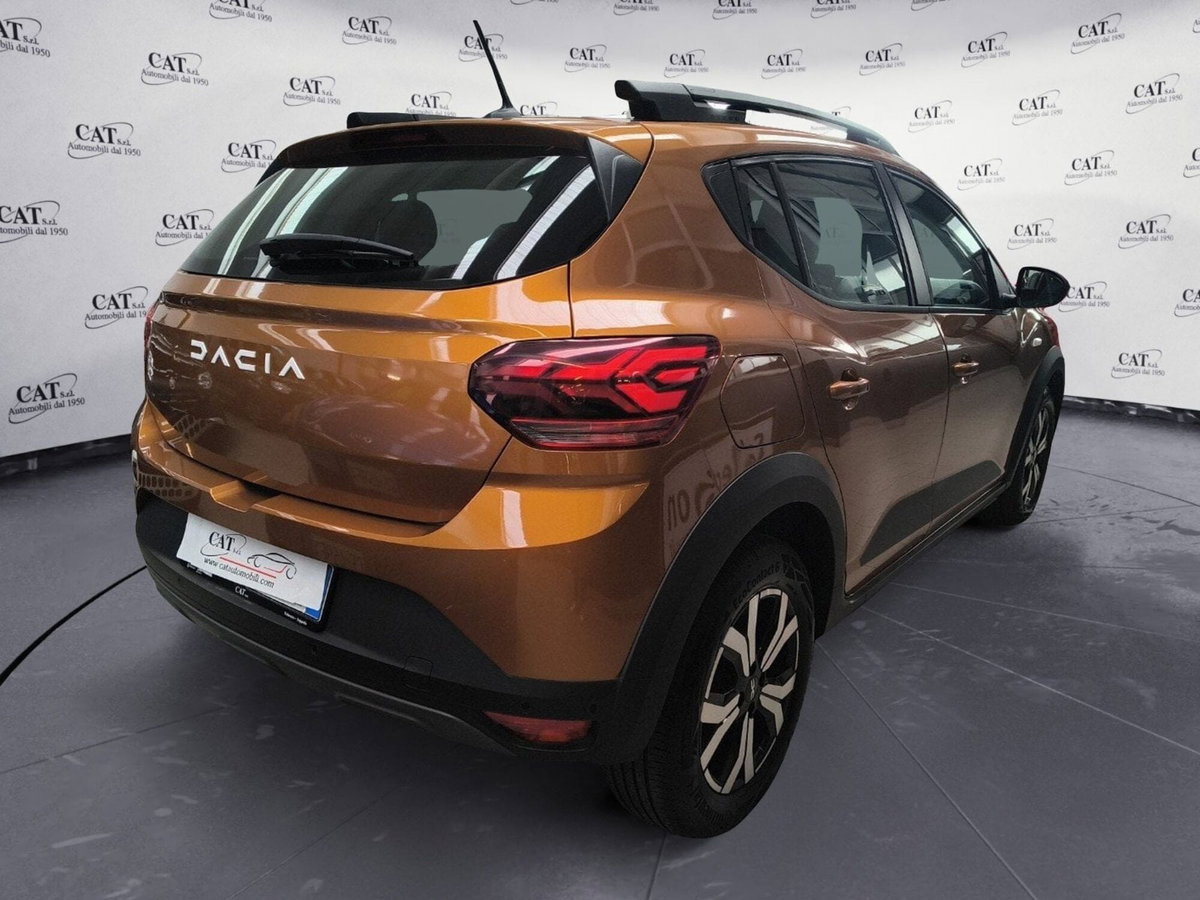 Dacia Sandero Stepway 1.0 TCe 90 CV Comfort (6)