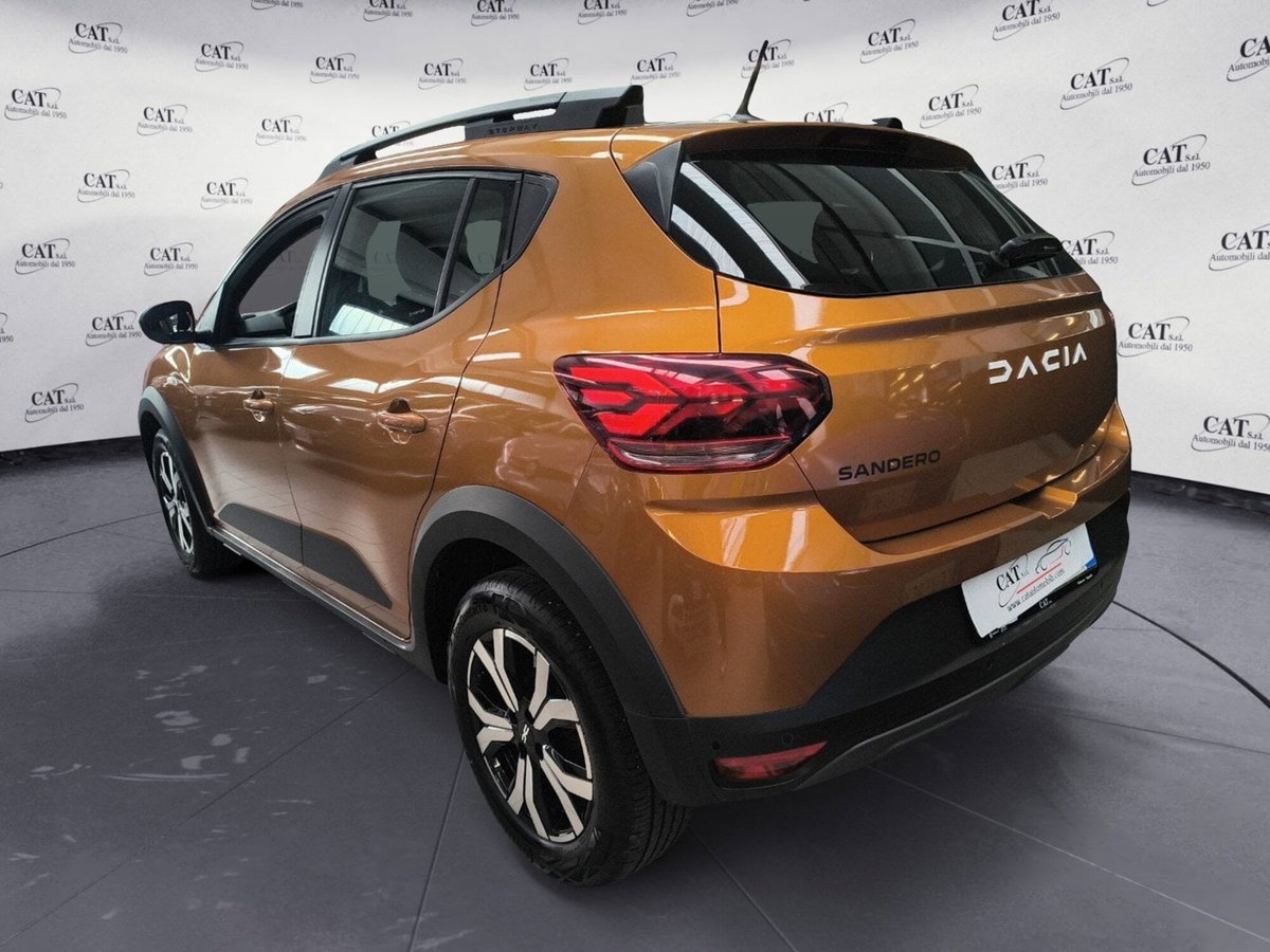 Dacia Sandero Stepway 1.0 TCe 90 CV Comfort (7)