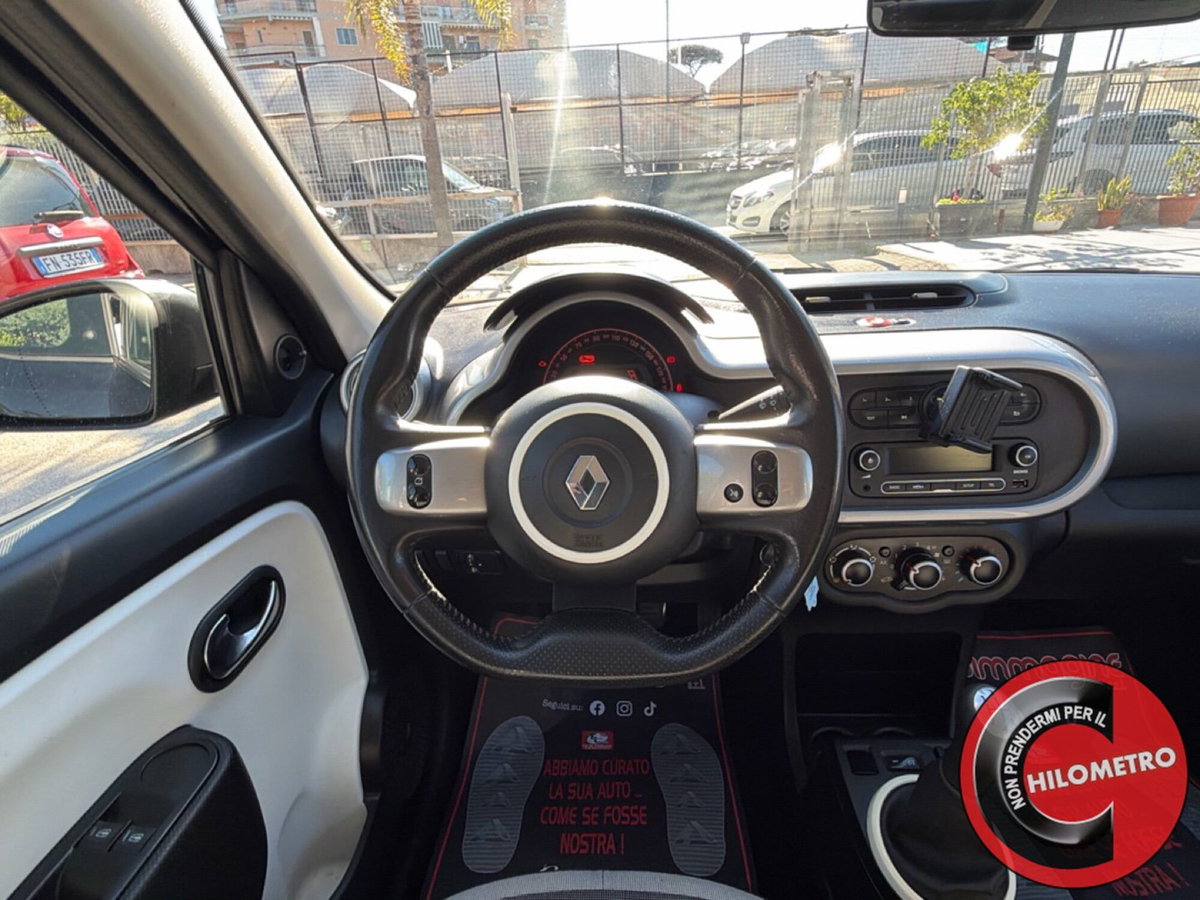 Renault Twingo 1.0 SCe Wave (15)