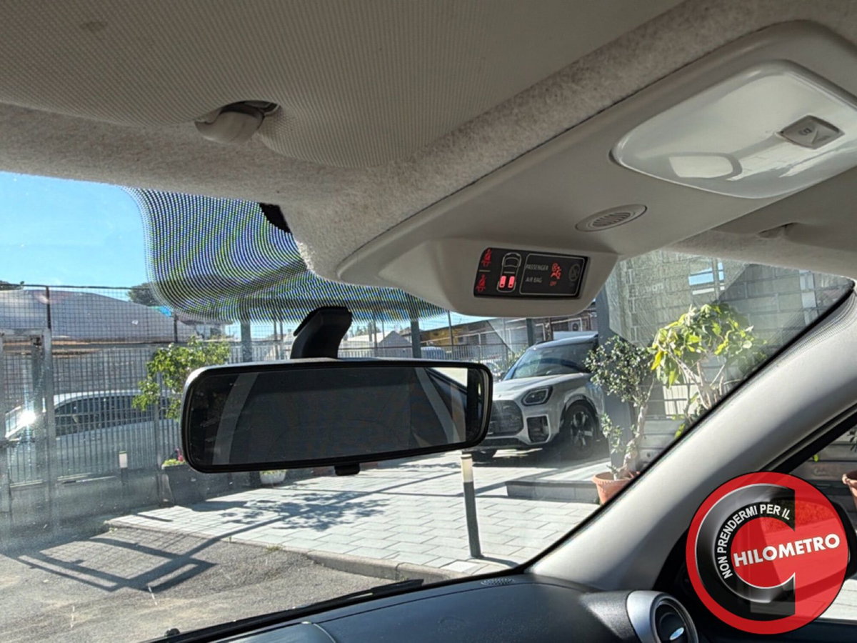 Renault Twingo 1.0 SCe Wave (20)