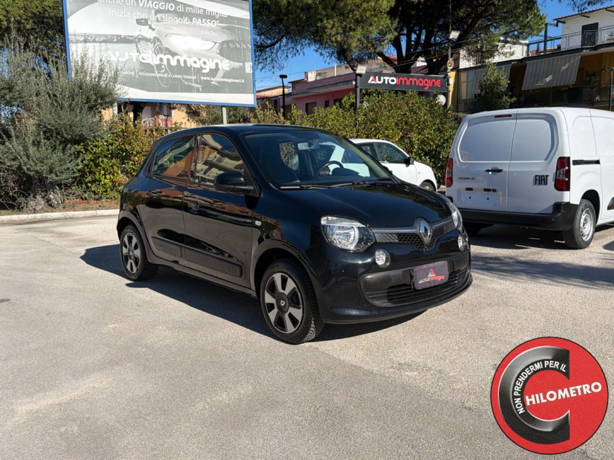 Renault Twingo 1.0 SCe Wave (8)