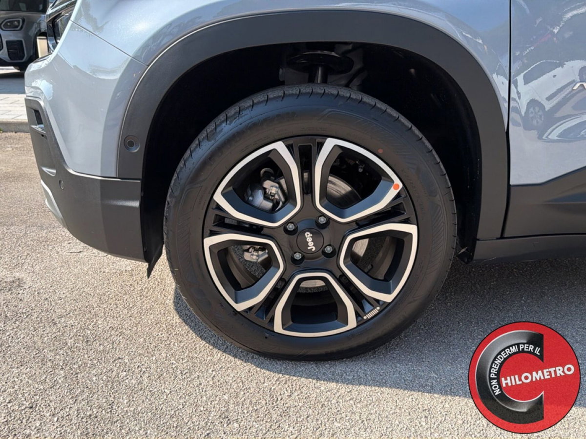 Jeep Avenger 1.2 turbo e-hybrid mhev Summit fwd 110cv edct6 (13)