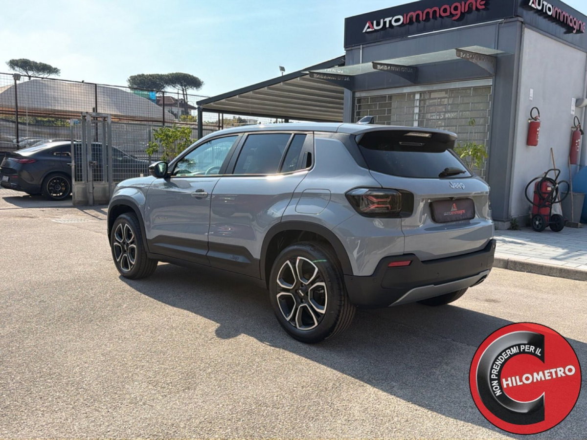 Jeep Avenger 1.2 turbo e-hybrid mhev Summit fwd 110cv edct6 (4)