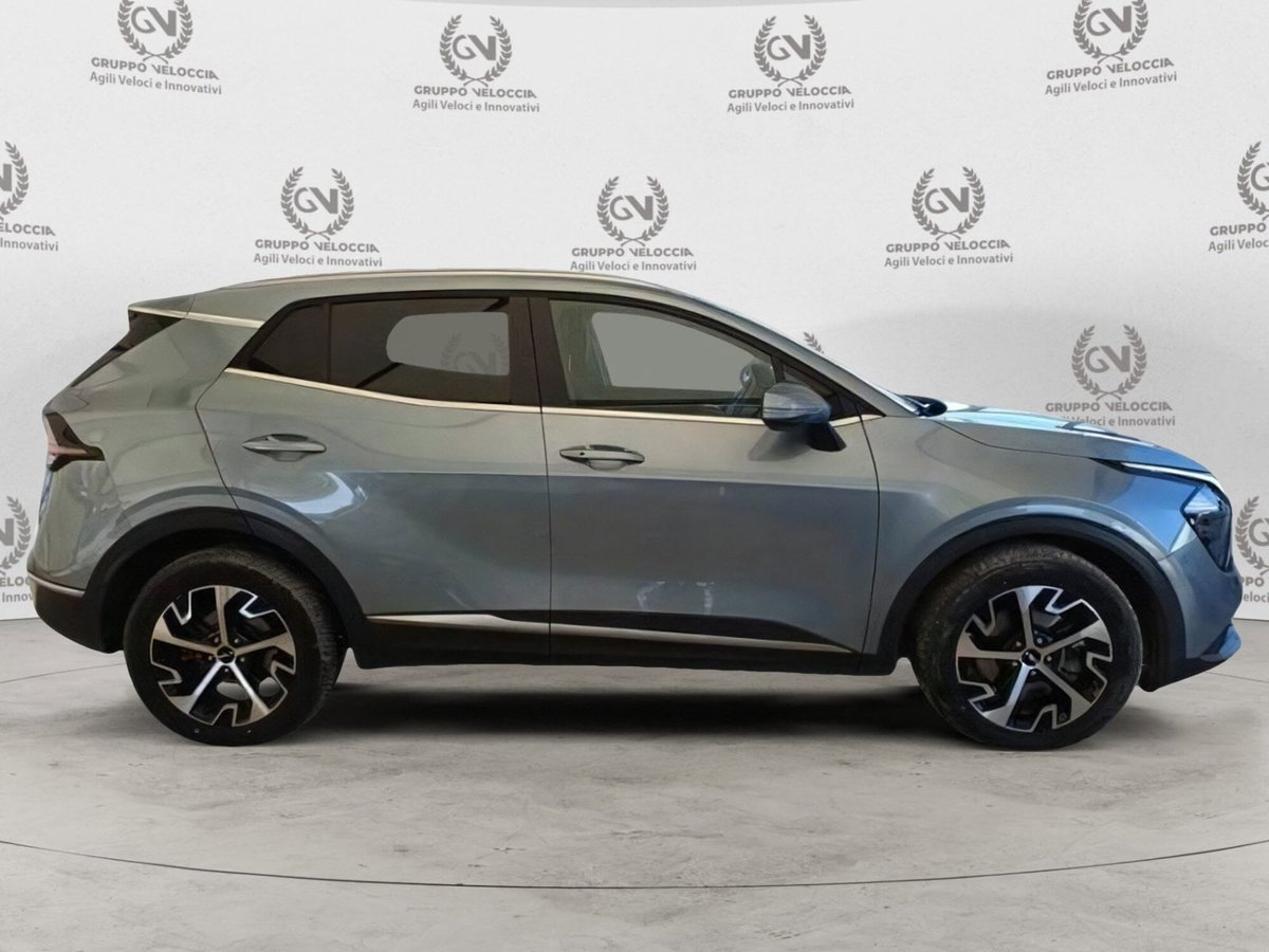 Kia Sportage 1.6 tgdi hev Style 210cv auto (9)