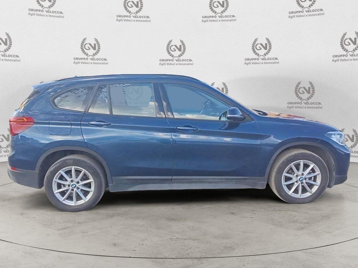 BMW X1 sDrive16d (6)