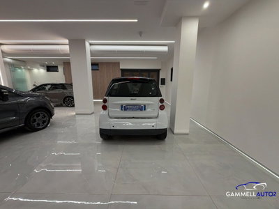smart Fortwo 1000 52 kW MHD coupé passion (11)