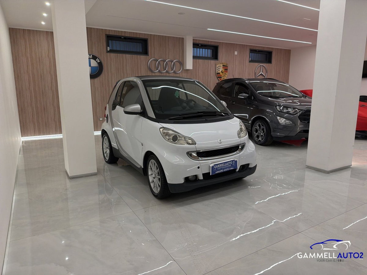 smart Fortwo 1000 52 kW MHD coupé passion (2)