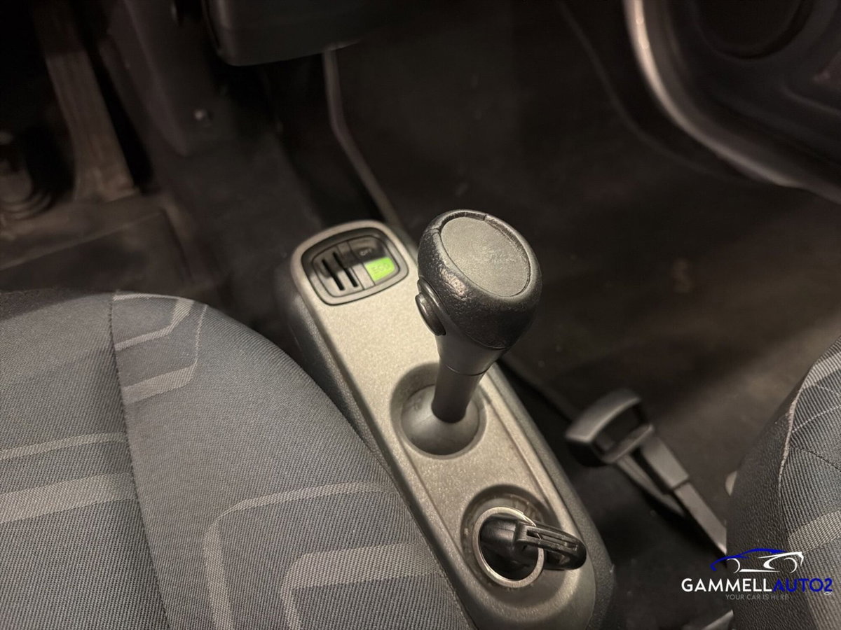 smart Fortwo 1000 52 kW MHD coupé passion (7)