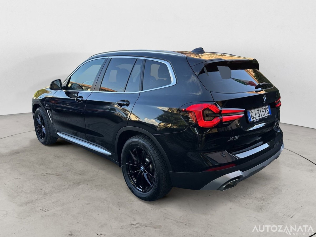 BMW X3 xdrive20i mhev 48V auto (4)