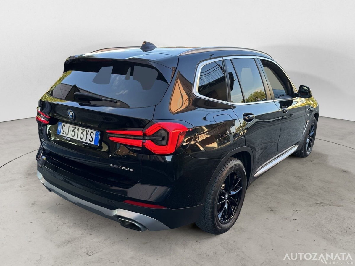 BMW X3 xdrive20i mhev 48V auto (5)