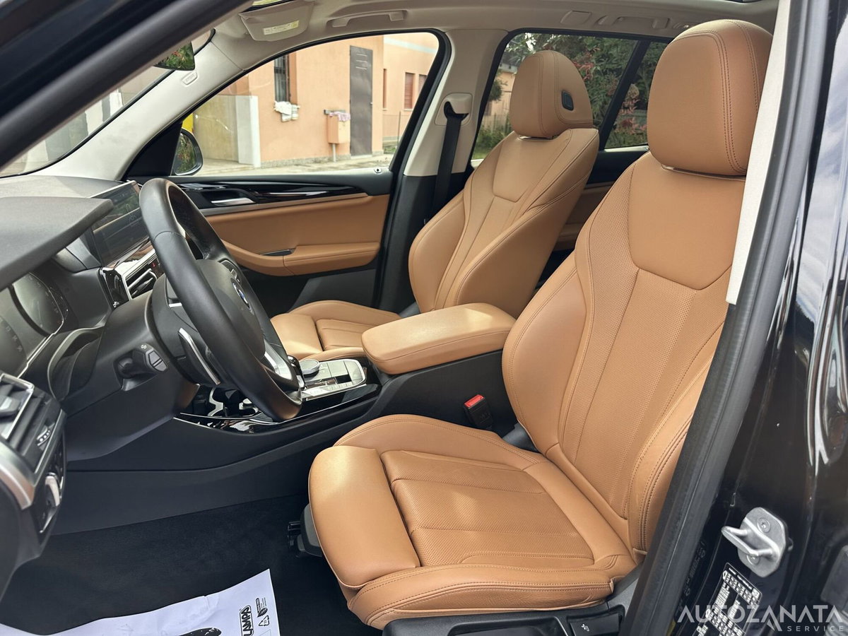 BMW X3 xdrive20i mhev 48V auto (9)