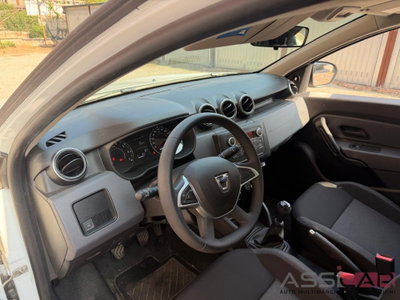 Dacia Duster 1.0 TCe GPL 4x2 Essential (9)