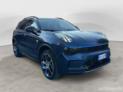Lynk & Co 01 01 1.5 td phev (2)