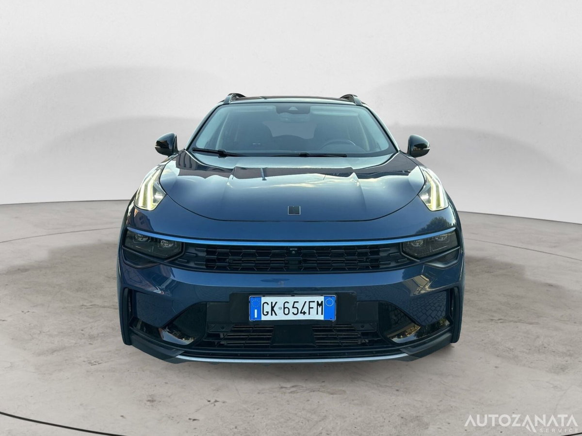 Lynk & Co 01 01 1.5 td phev (3)