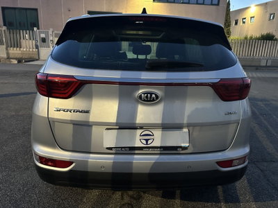 Kia Sportage 1.7 CRDI 2WD Class (5)