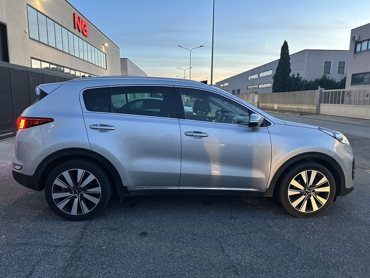 Kia Sportage 1.7 CRDI 2WD Class (7)