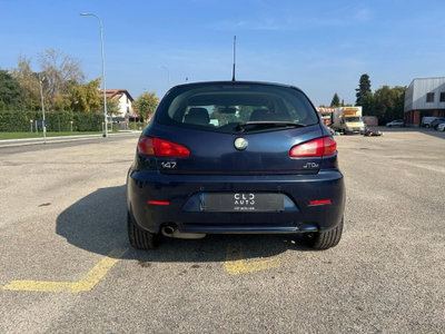 Alfa Romeo 147 1.9 JTD (120) 5 porte Moving (3)