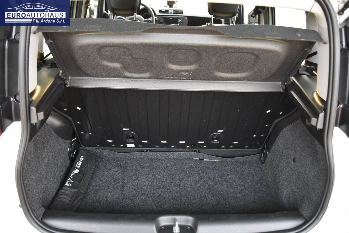 Fiat Panda 1.0 FireFly S&S Hybrid City Cross (12)