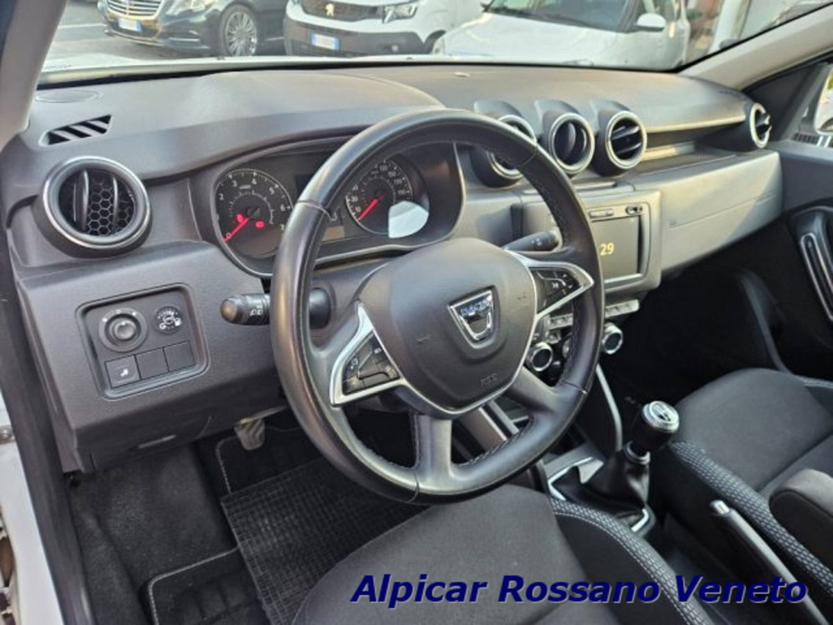 Dacia Duster 1.0 TCe 100 CV ECO-G 4x2 Essential (13)