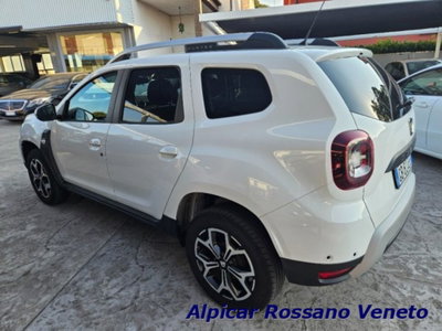 Dacia Duster 1.0 TCe 100 CV ECO-G 4x2 Essential (4)