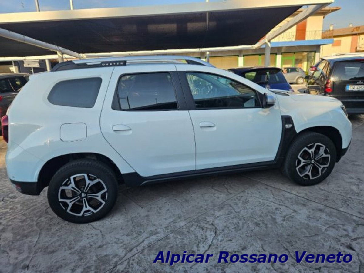 Dacia Duster 1.0 TCe 100 CV ECO-G 4x2 Essential (7)