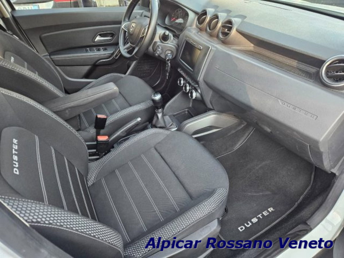 Dacia Duster 1.0 TCe 100 CV ECO-G 4x2 Essential (8)