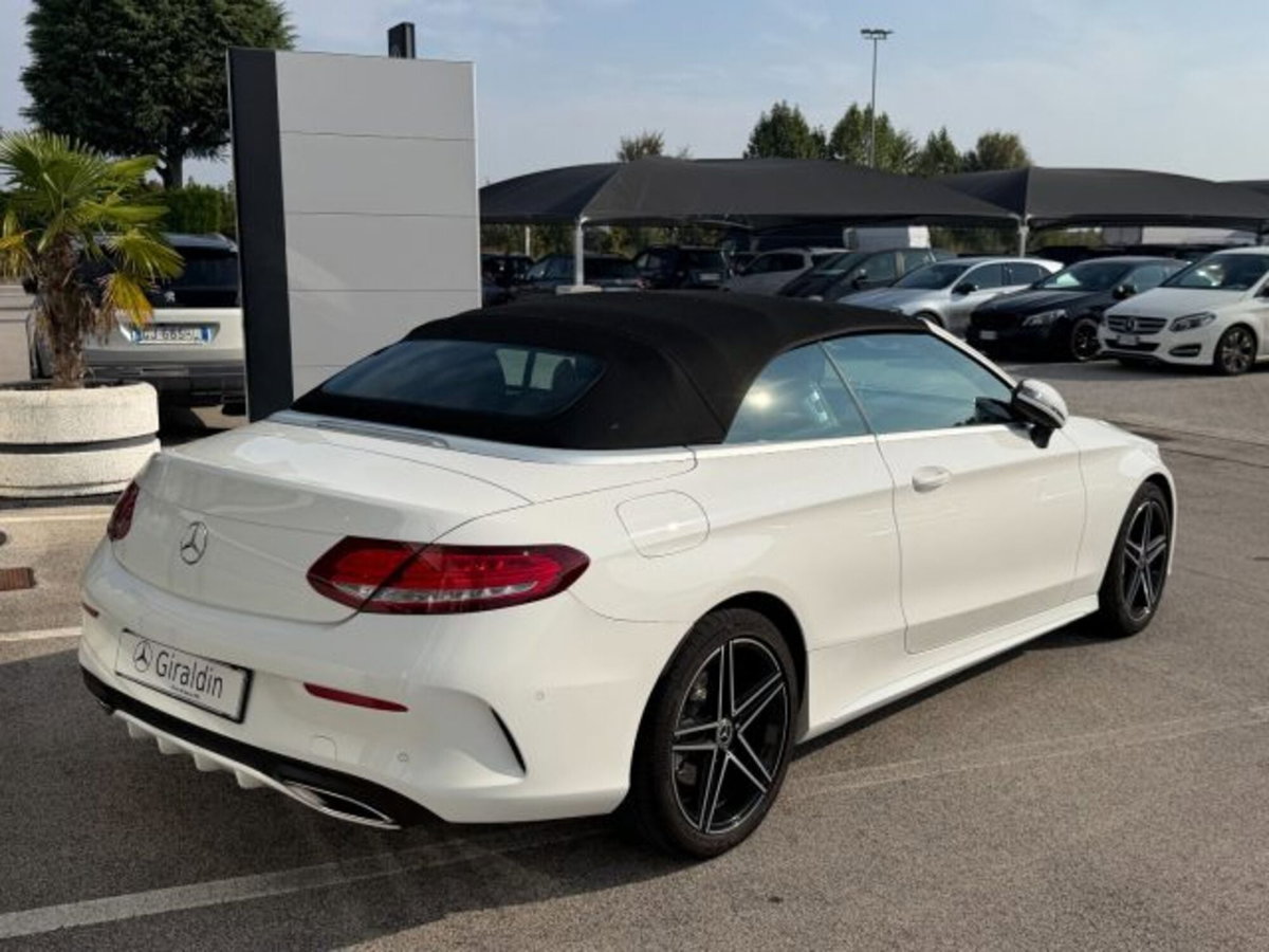 Mercedes-Benz Classe C Cabrio 180 Cabrio Premium (14)