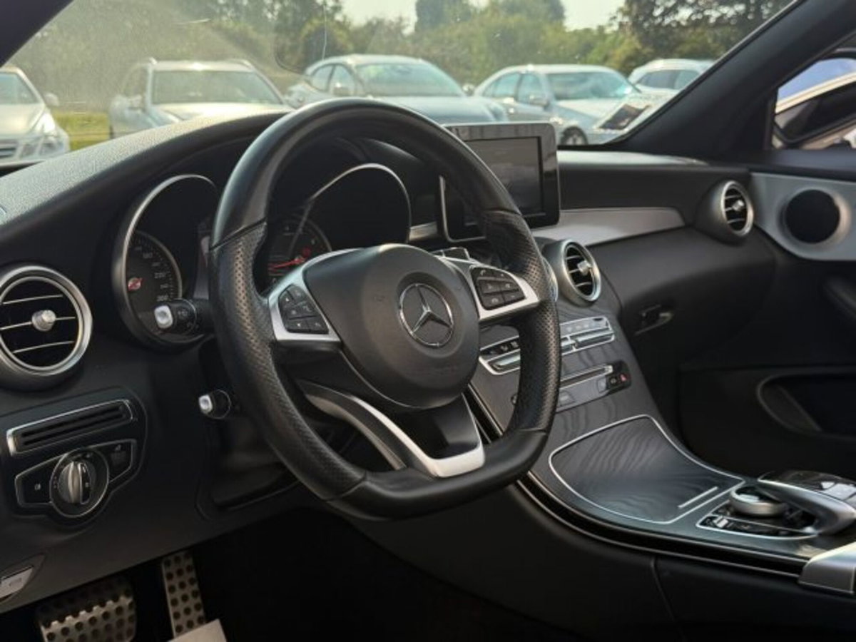 Mercedes-Benz Classe C Cabrio 180 Cabrio Premium (6)