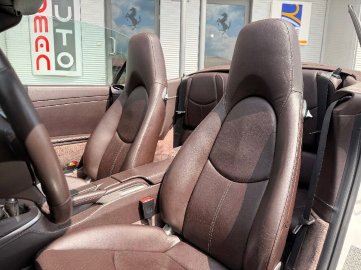 Porsche 911 Cabrio Carrera S (10)