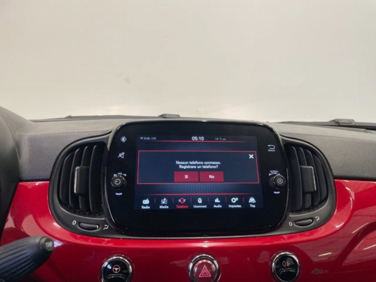 Fiat 500 1.0 Hybrid Red (11)