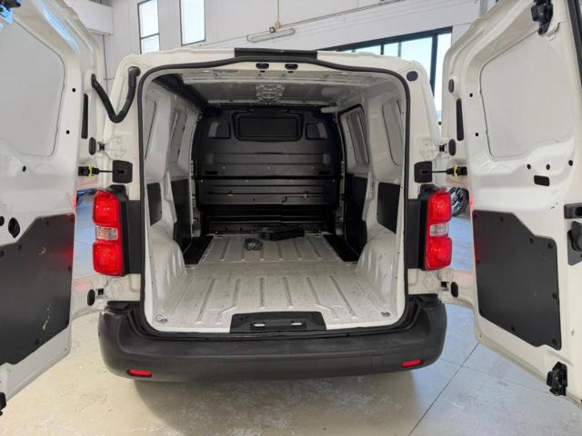 Peugeot Expert Furgone BlueHDi 120 S&S PL-TN Furgone Premium Standard (14)