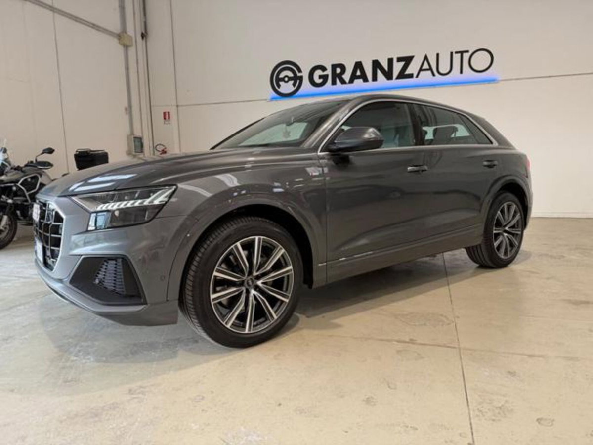 Audi Q8 Q8 45 TDI quattro tiptronic Sport (2)