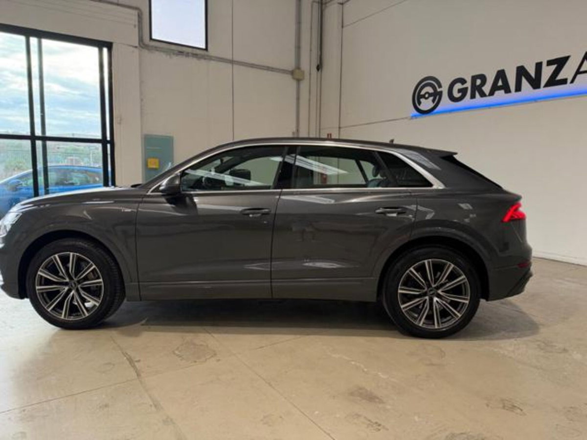 Audi Q8 Q8 45 TDI quattro tiptronic Sport (8)