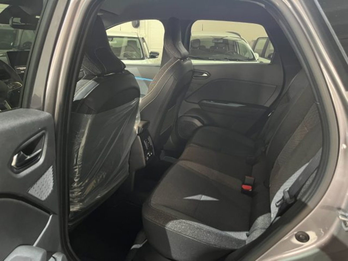 Renault Captur TCe 90 CV Techno (13)