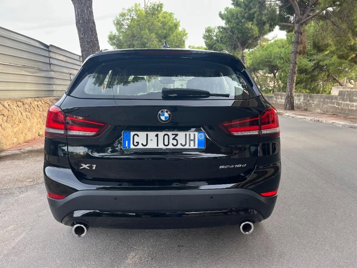 BMW X1 sDrive18d Business Advantage (6)