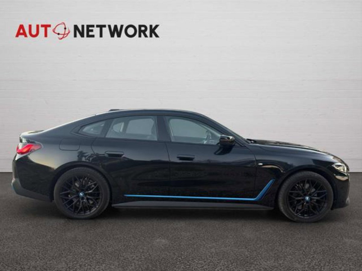 BMW i4 i4 edrive40 Sport (8)