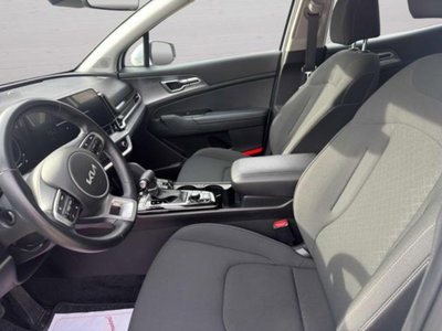 Kia Sportage 1.6 TGDi MHEV DCT Business (9)
